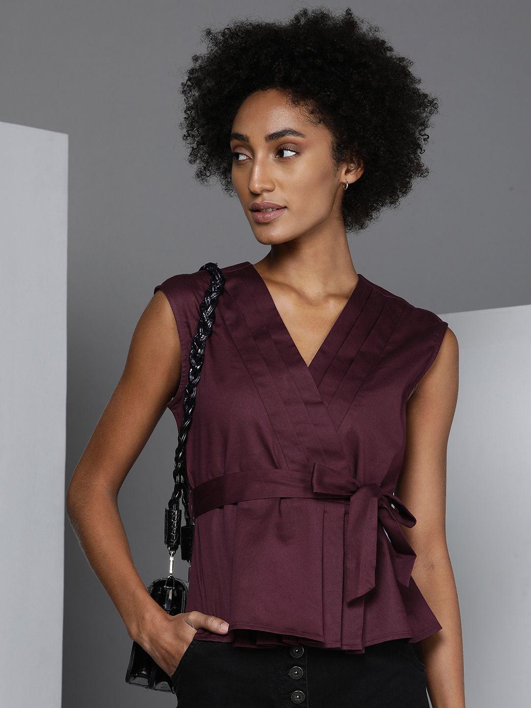 kenneth-cole-women-a-la-mode-maroon-solid-v--neck-signature-top-with-belt