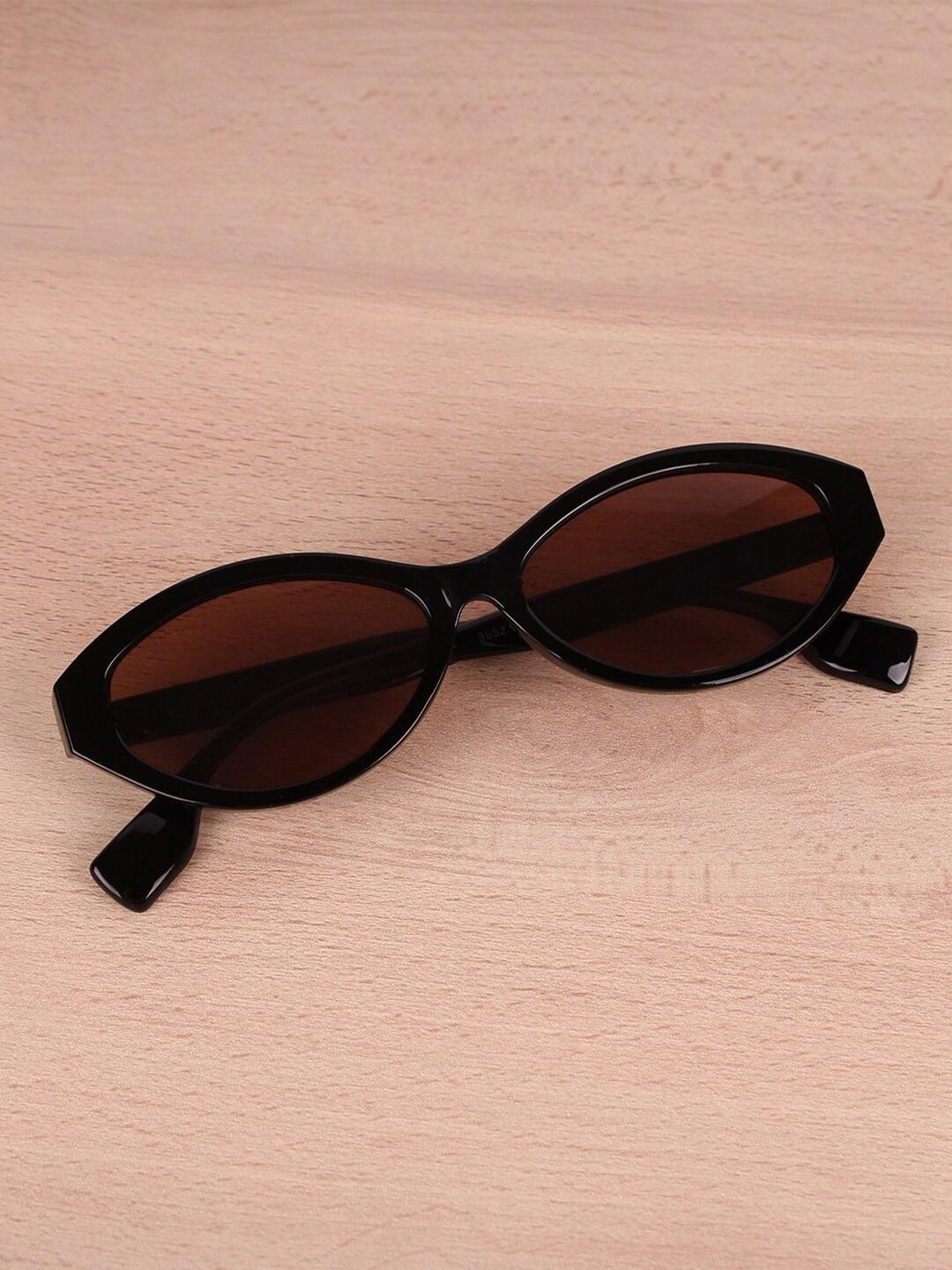 quirky-women-brown-lens-&-black-oval-sunglasses-with-uv-protected-lens