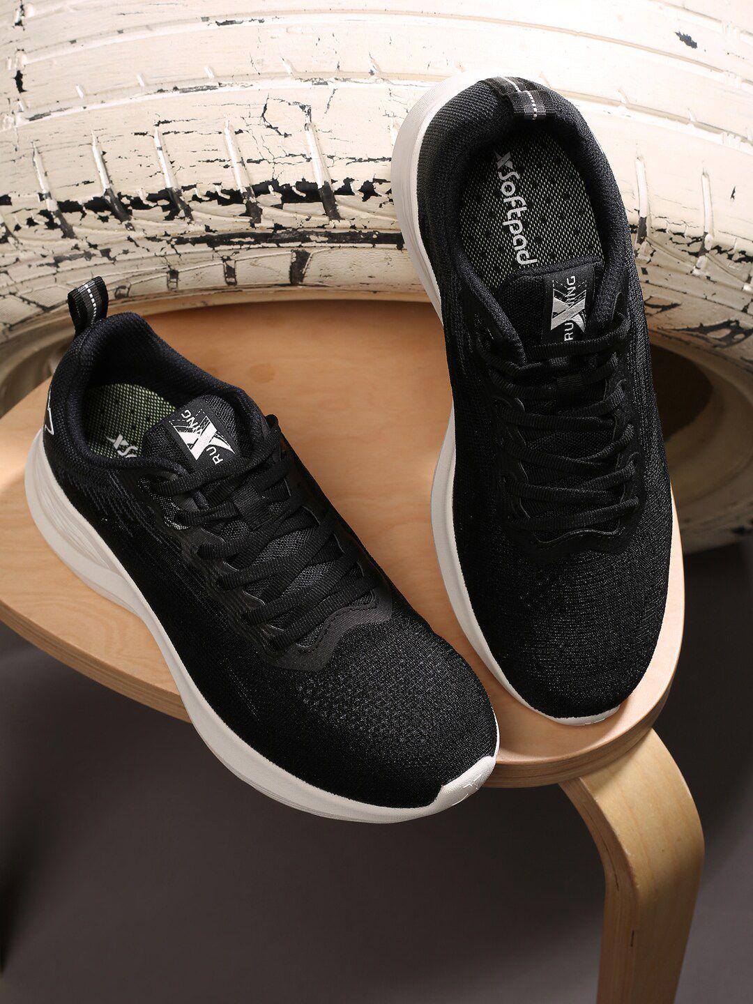 xtep-women-black-textile-running-shoes