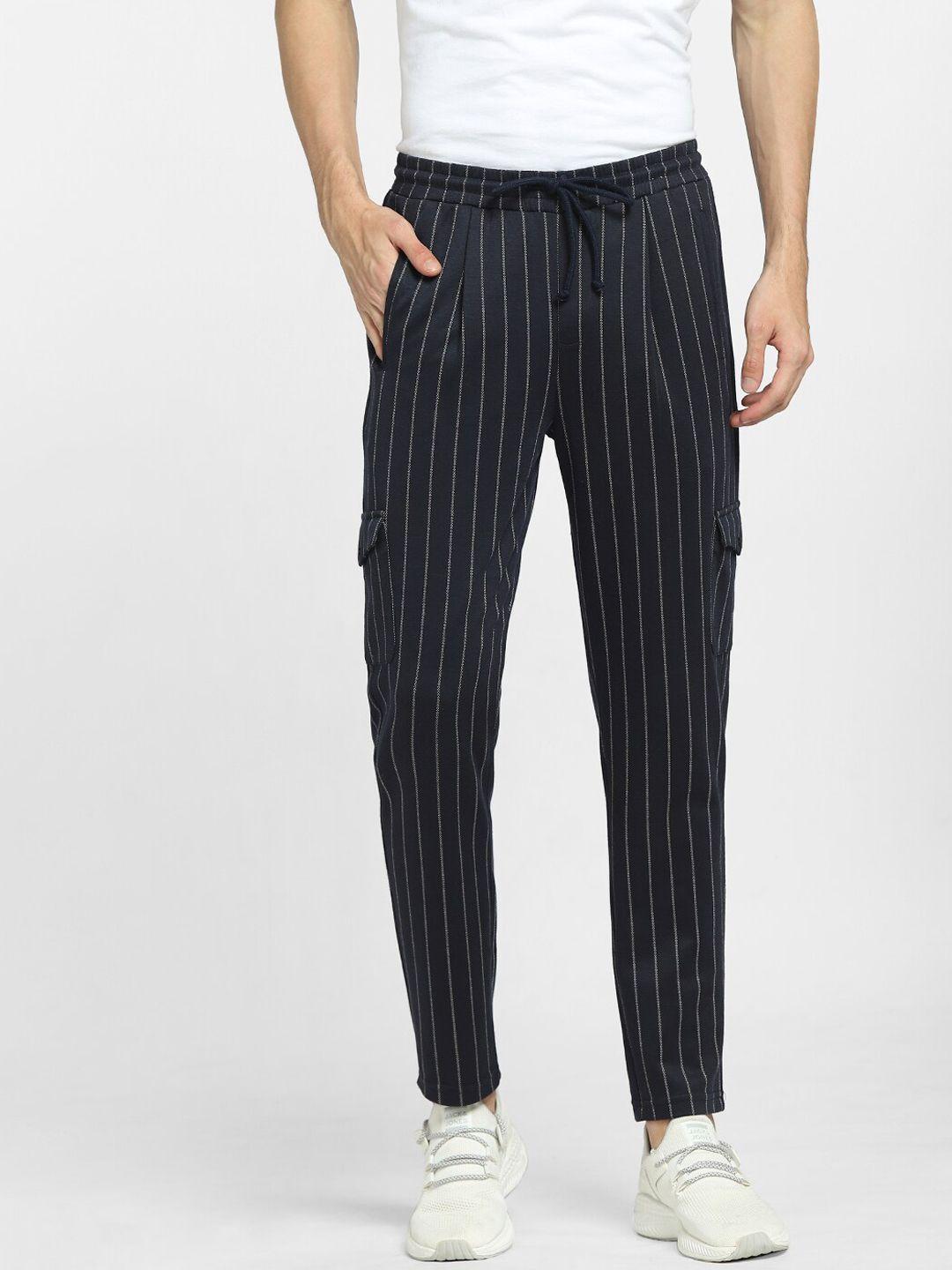 jack-&-jones-men-blue-striped-high-rise-trousers