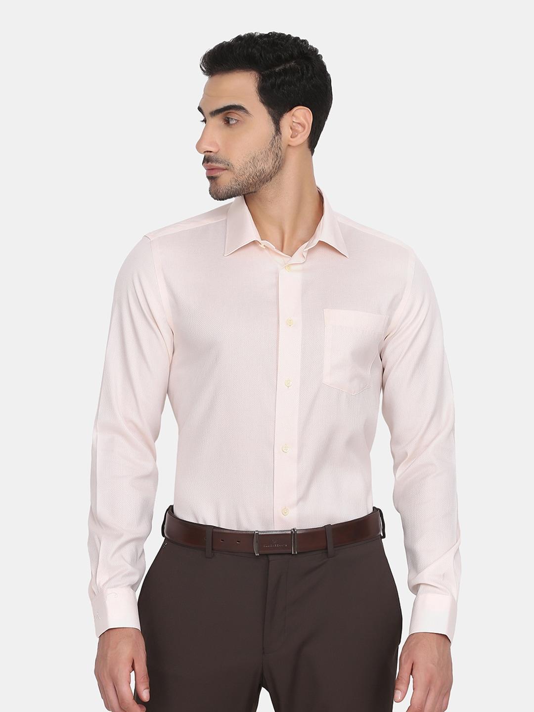blackberrys-men-peach-colored-slim-fit-cotton-formal-shirt