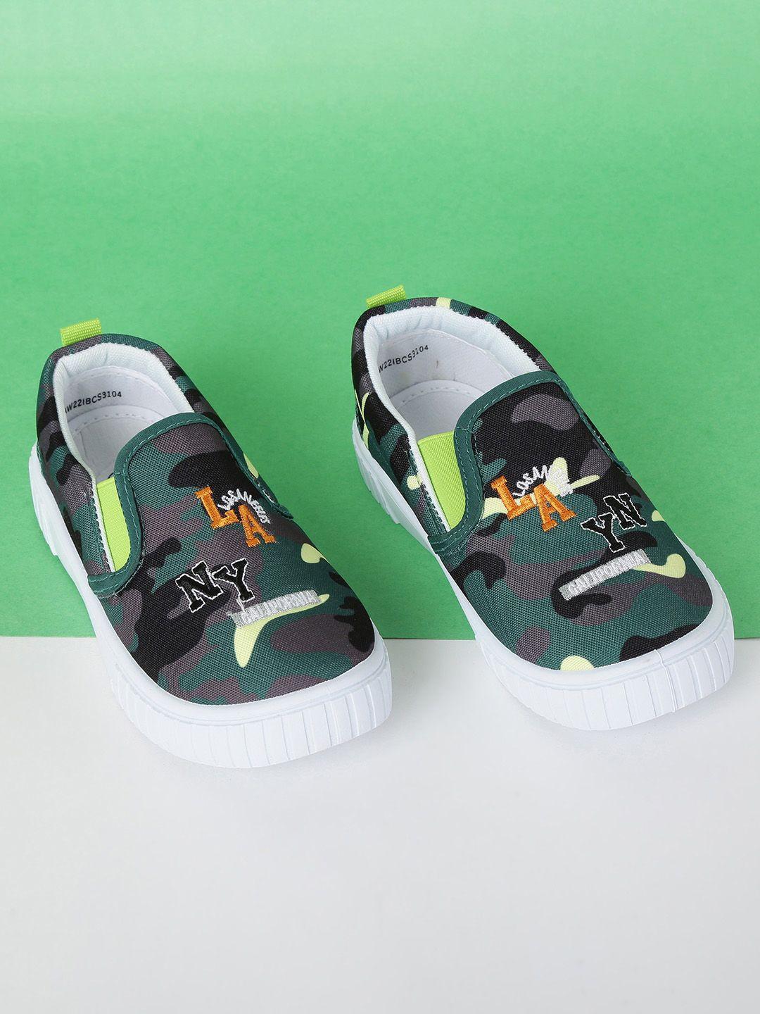 max-boys-olive-green-printed-slip-on-sneakers