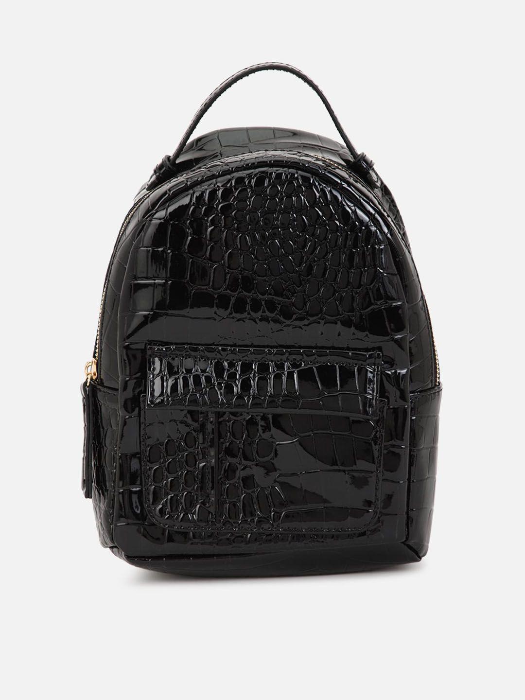 forever-21-women-textured-backpack