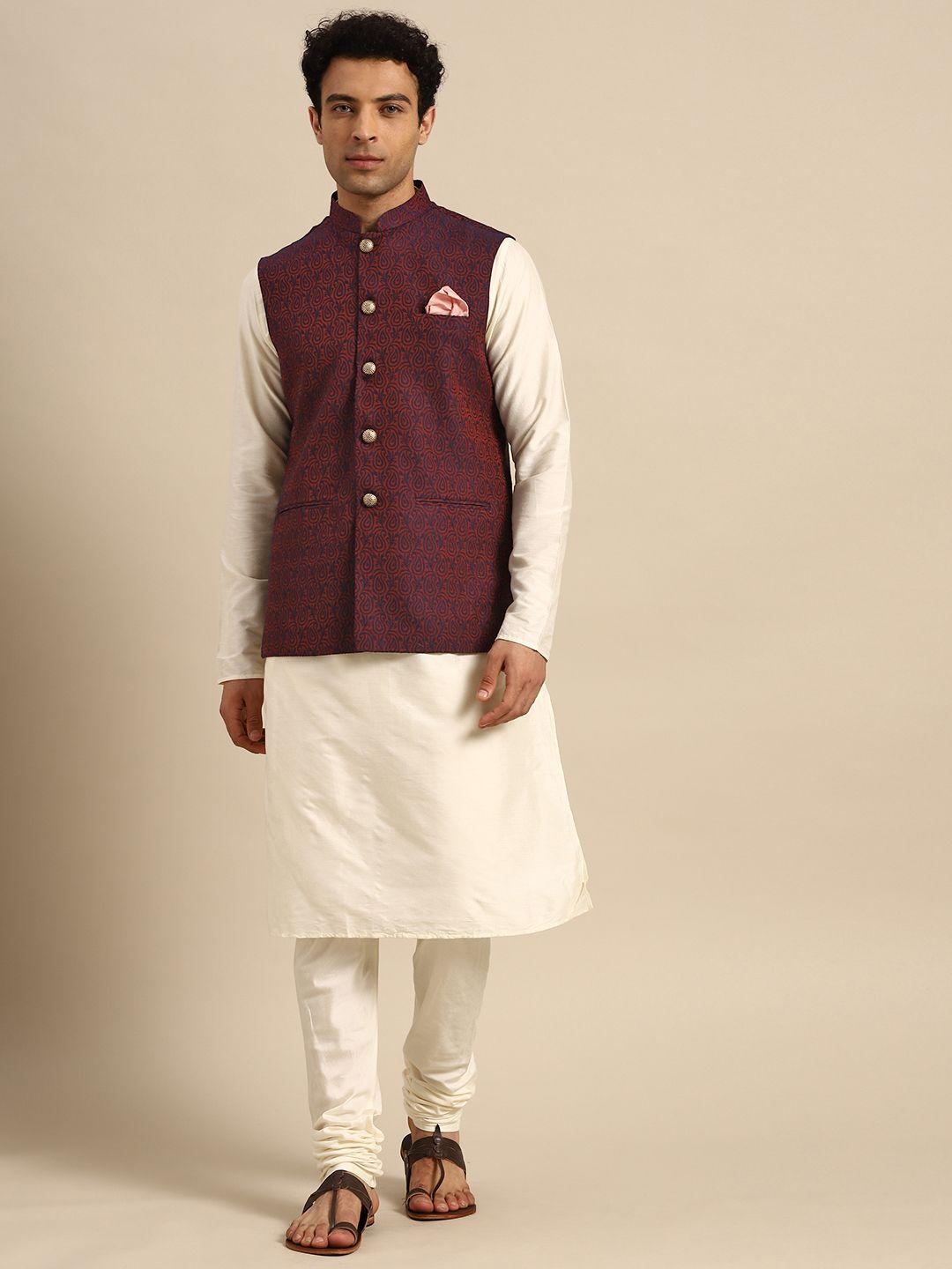 kisah-men-off-white-solid-kurta-with-churidar-&-nehru-jacket