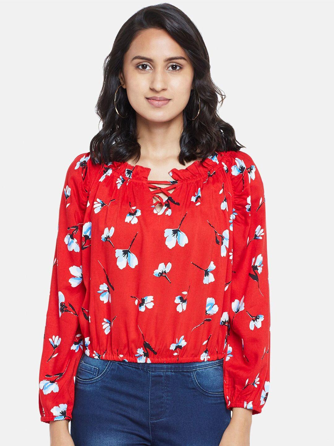 people-women-red-floral-print-blouson-top