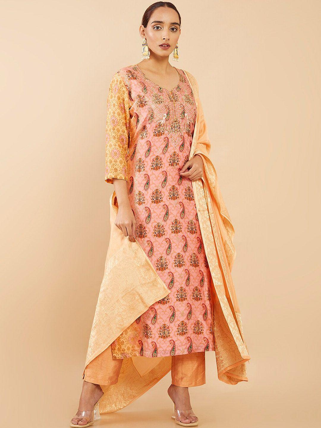 soch-women-peach-coloured-&-pink-paisley-printed-sequinned-pure-silk-kurta-set
