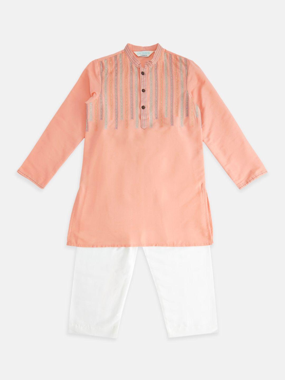 indus-route-by-pantaloons-boys-thread-work-kurta-with-pyjama-set