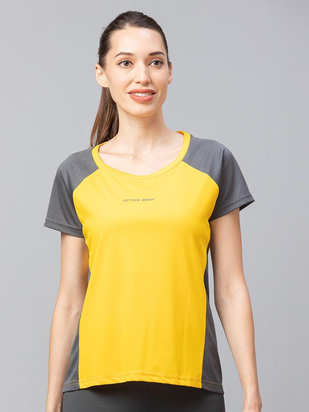 globus-women-yellow-t-shirt