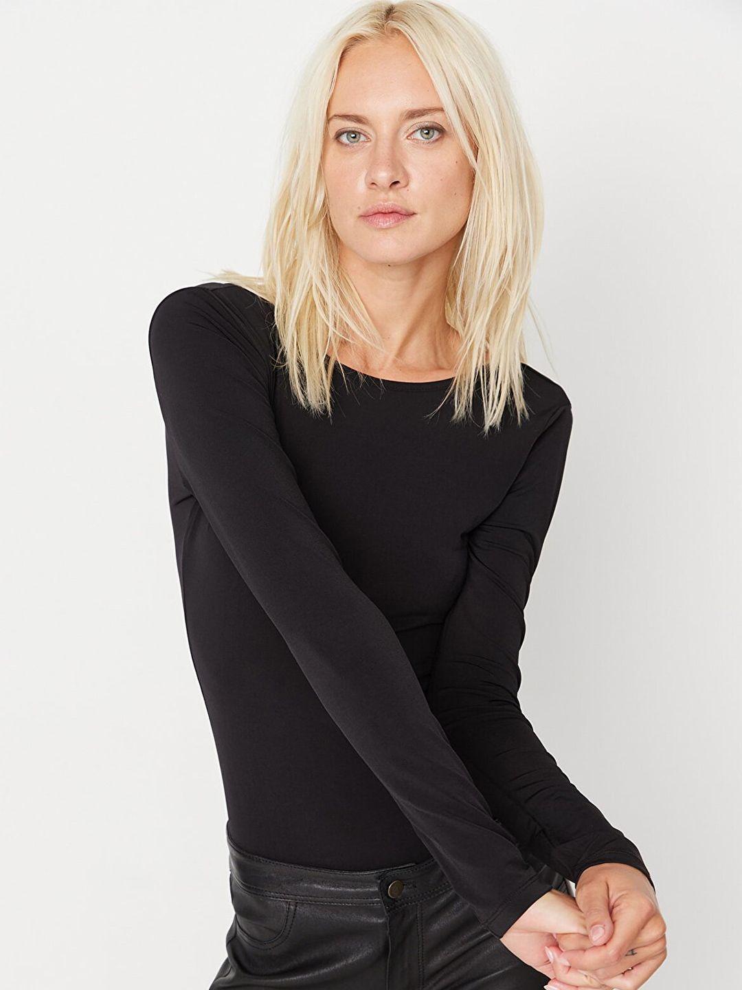 trendyol-black-cotton-round-neck-knitted-bodysuit