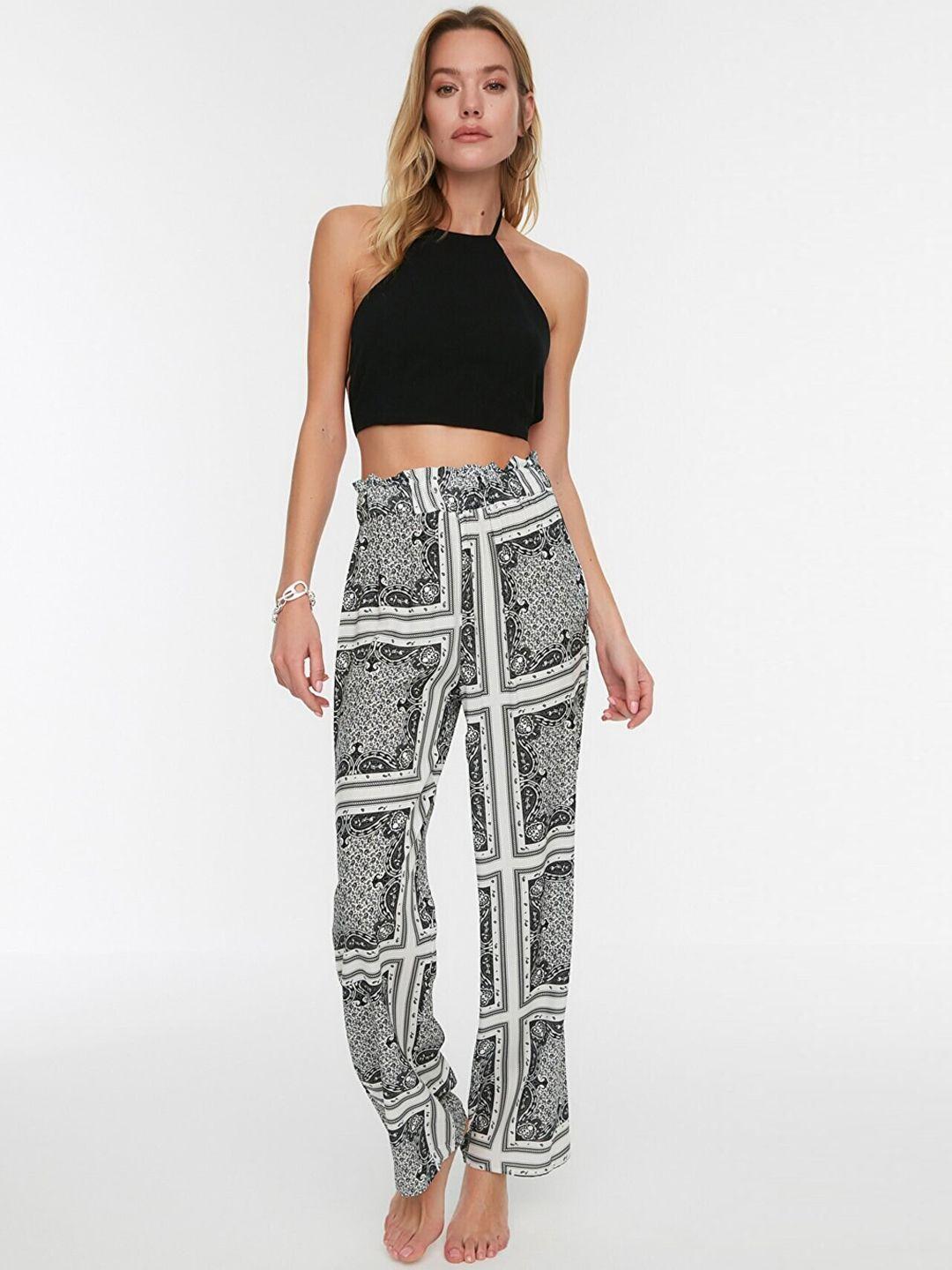 trendyol-women-off-white-printed-trousers