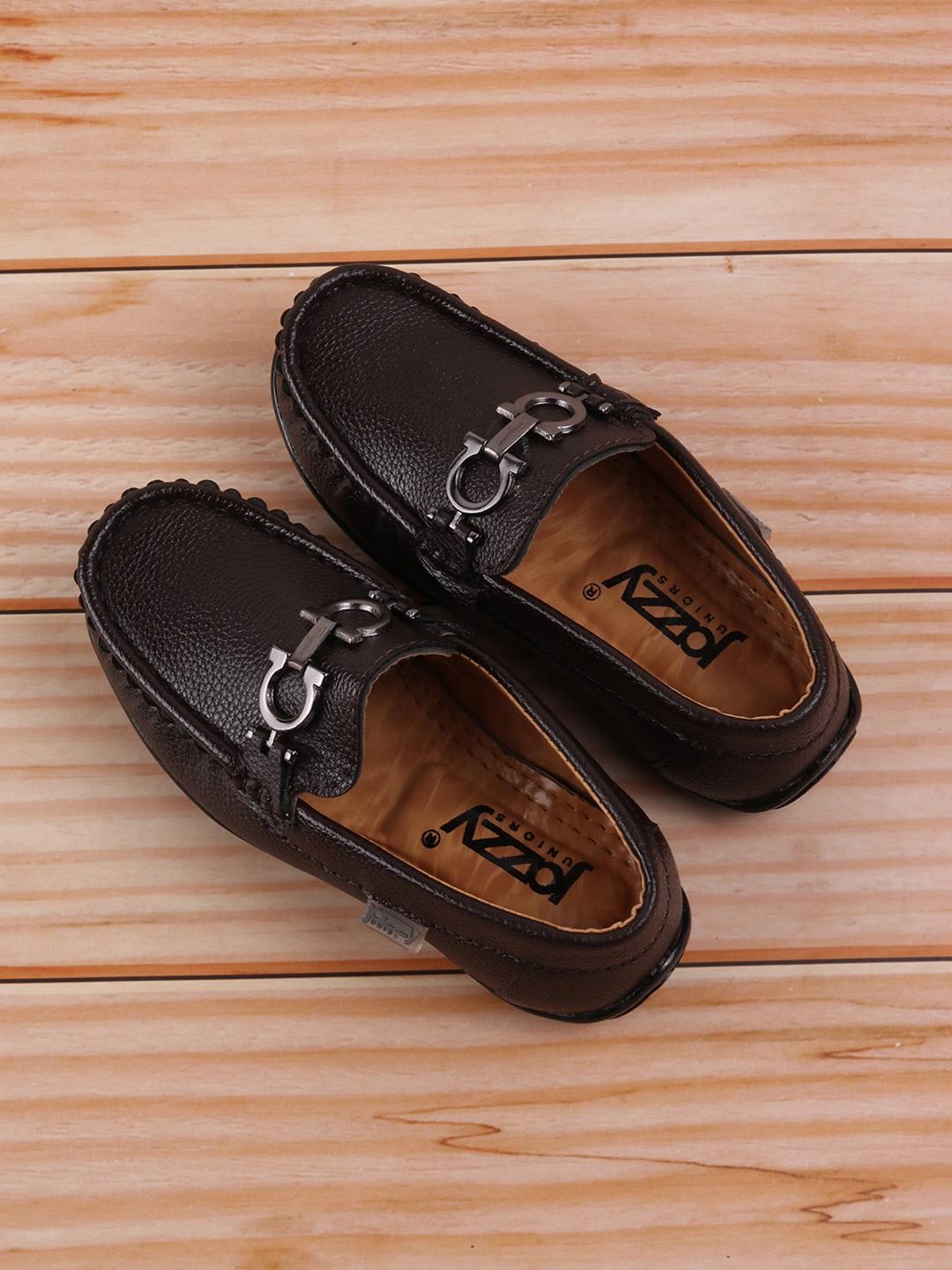 jazzy-juniors-boys-brown-textured-loafers