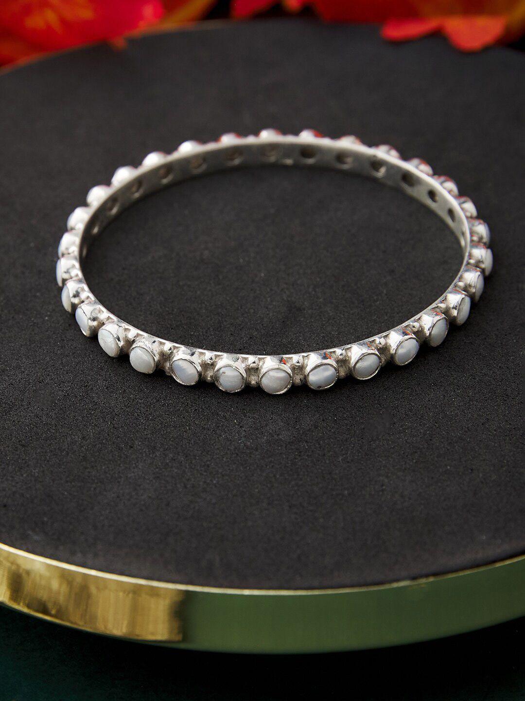 fabindia-women-white-silver-pearls-bangle-style-bracelet