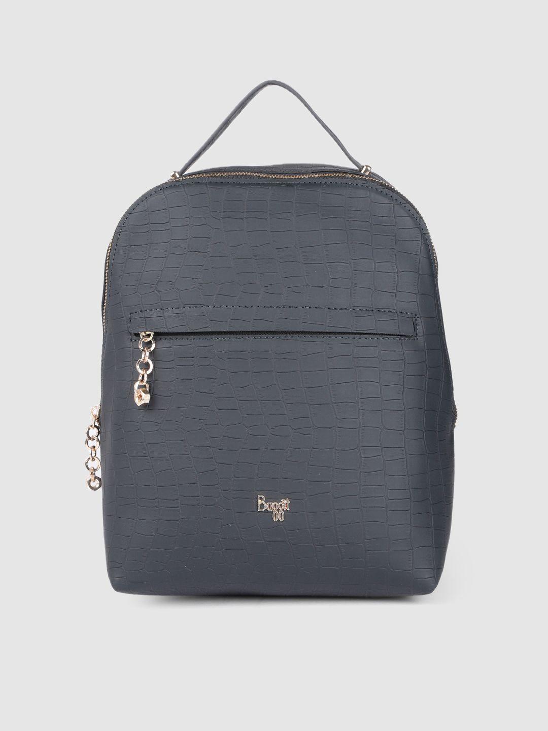 baggit-women-animal-textured-backpack