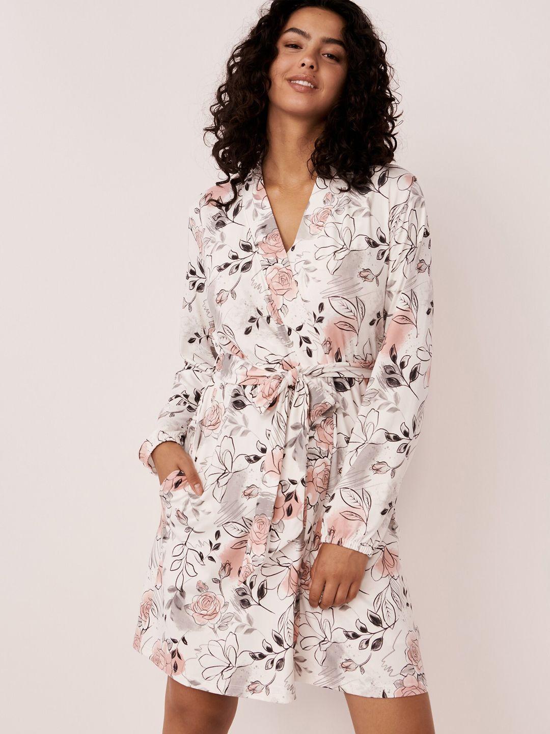 la-vie-en-rose-women-white-printed-robe