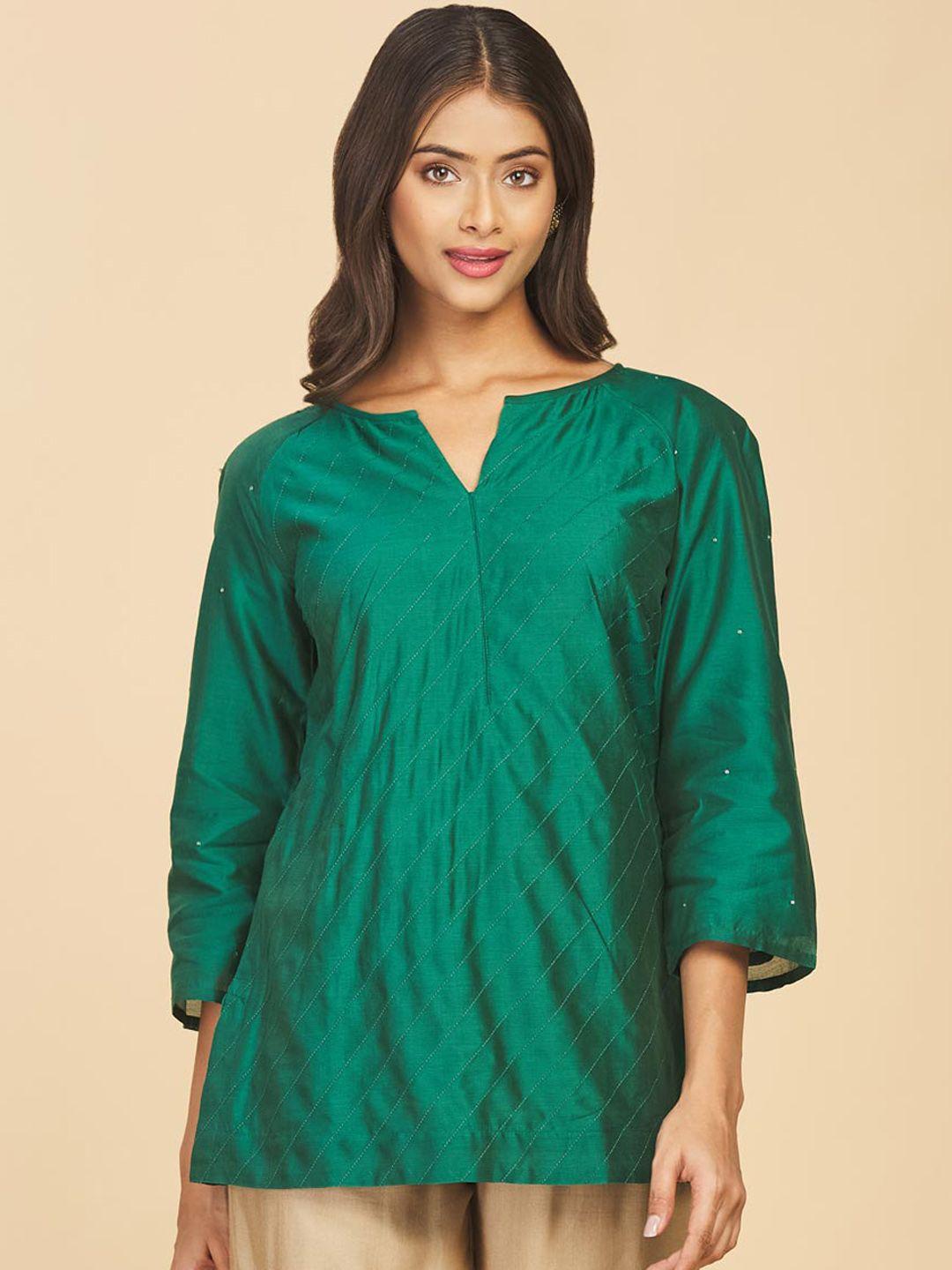 fabindia-women-green-v-neck-solid-kurti
