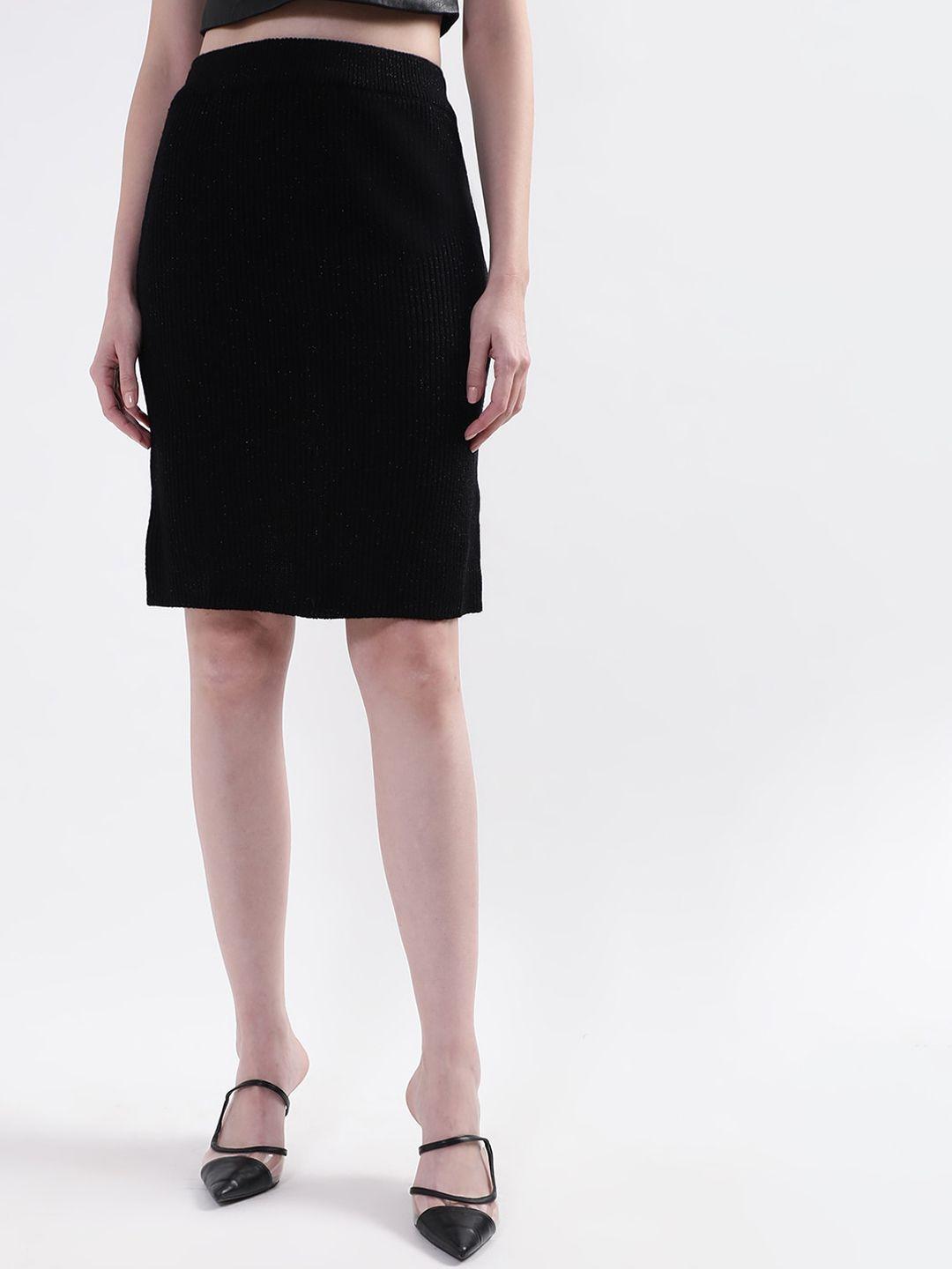centrestage-women-black-solid-knee-length-pencil-skirt