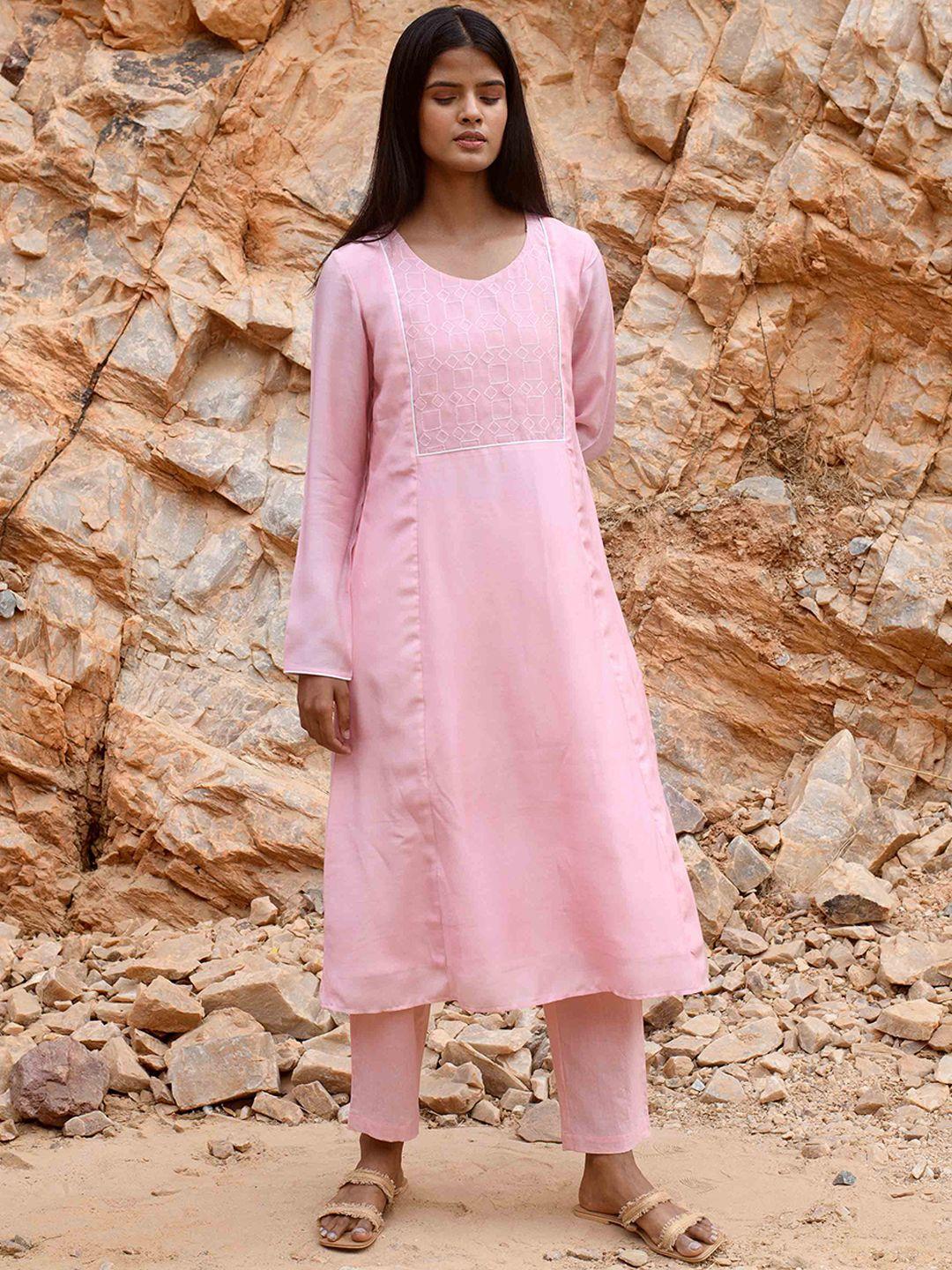 kapraaha-women-pink-floral-embroidered-pure-cotton-kurta-with-trousers-&-dupatta