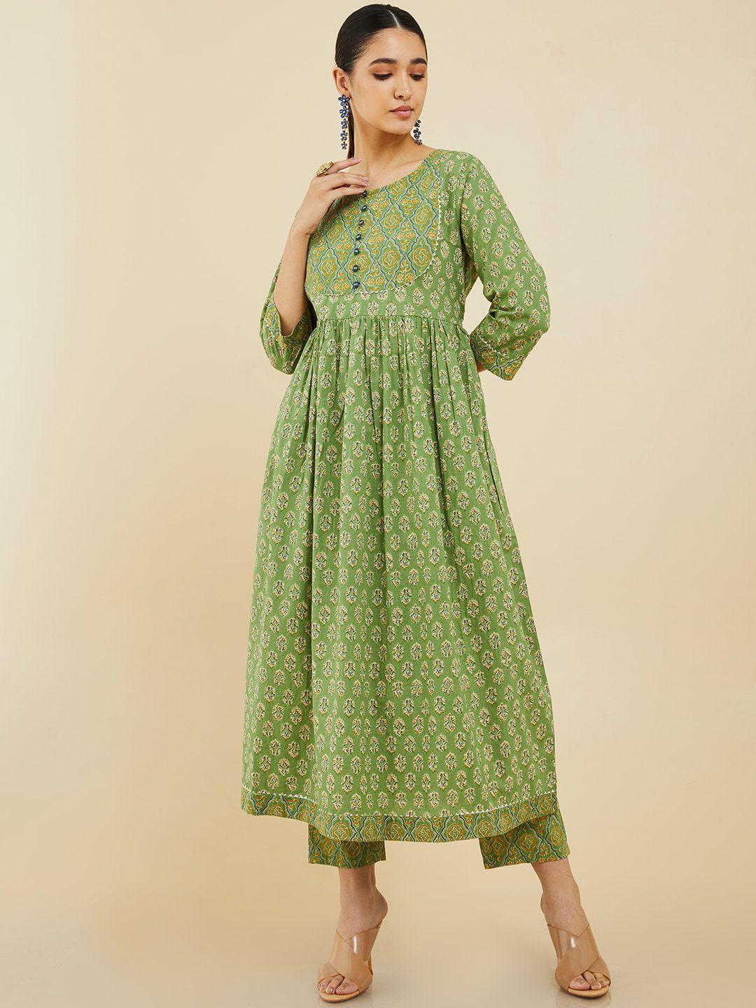 soch-women-green-floral-printed-kurta-with-trousers