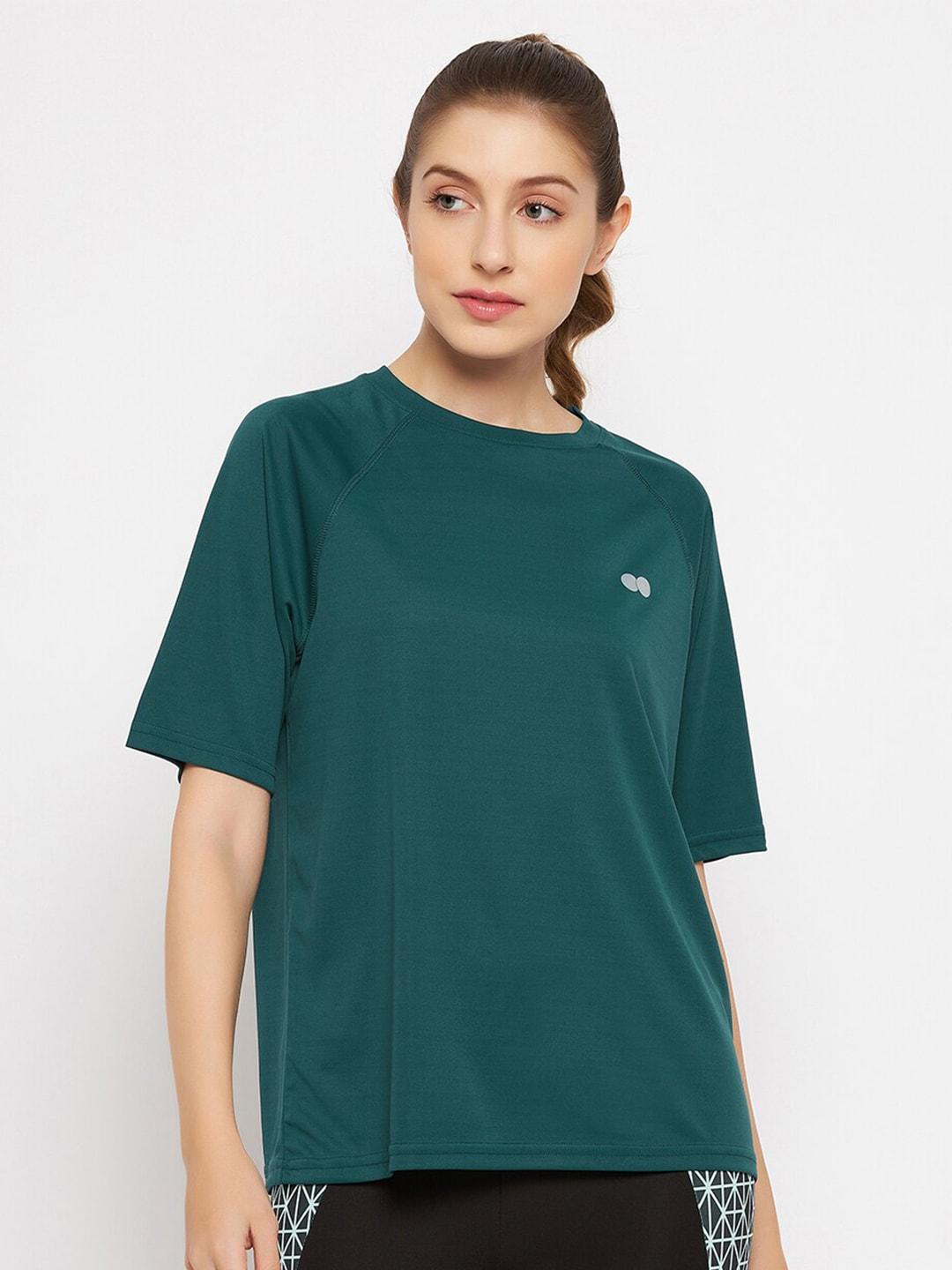 clovia-women-boxy-fit-active-t-shirt
