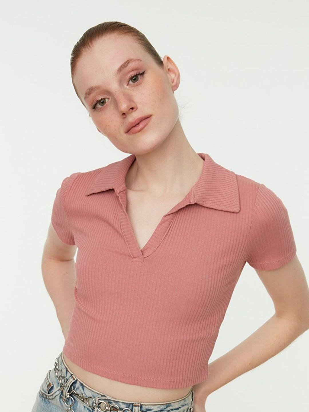 trendyol-shirt-collar-crop-top