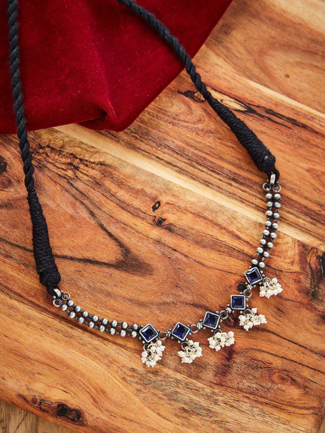 fabindia-silver-toned-&-black-silver-necklace
