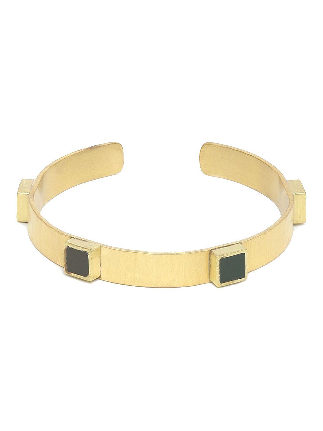 fabindia-gold-plated-onyx-cuff-bracelet