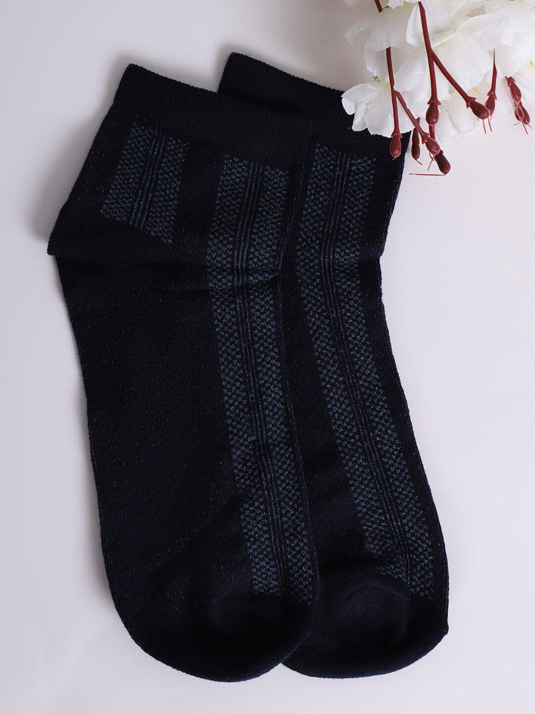 cantabil-men-pack-of-3-striped-ankle-length-cotton-socks