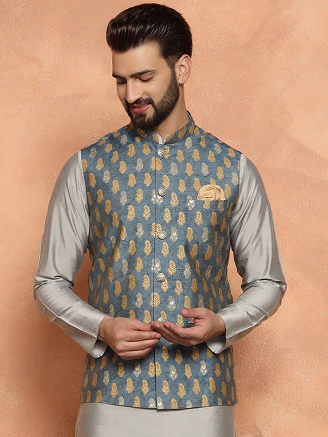 kisah-ethnic-motifs-printed-mandarin-collar-nehru-jackets-with-pocket-square