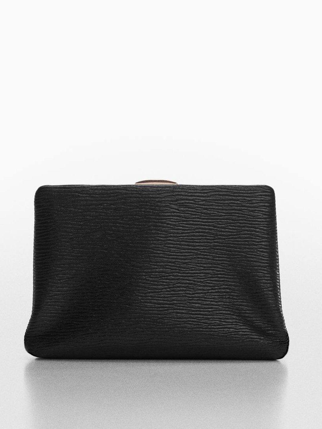 mango-black-textured-purse-clutch