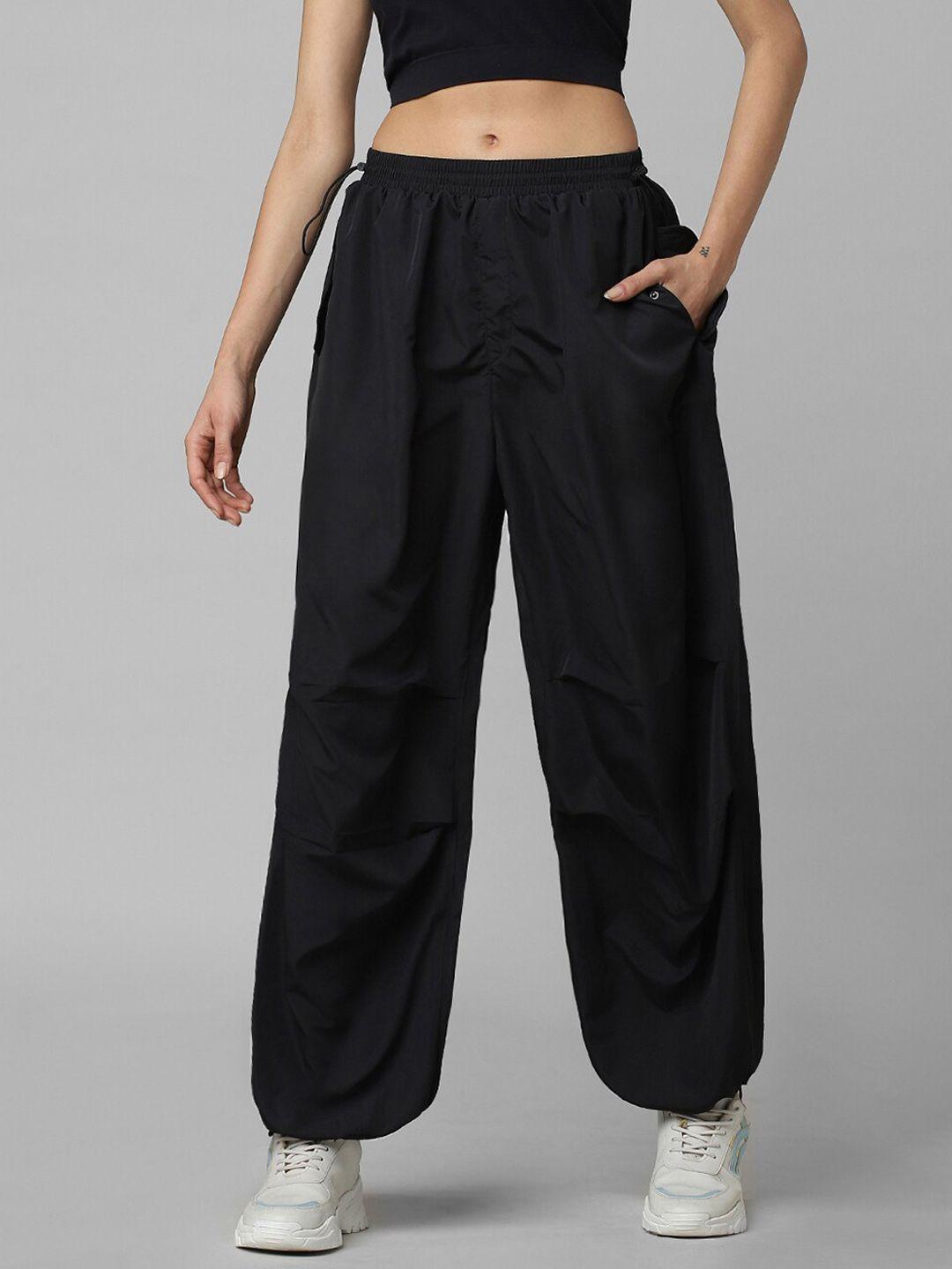 only-women-relaxed-fit-joggers
