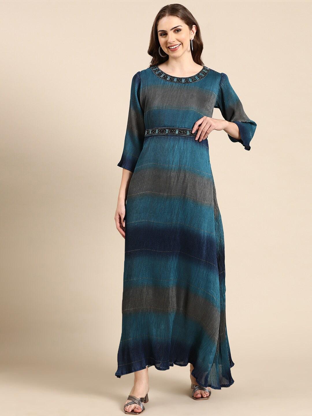 showoff-colourblocked-bell-sleeve-maxi-dress