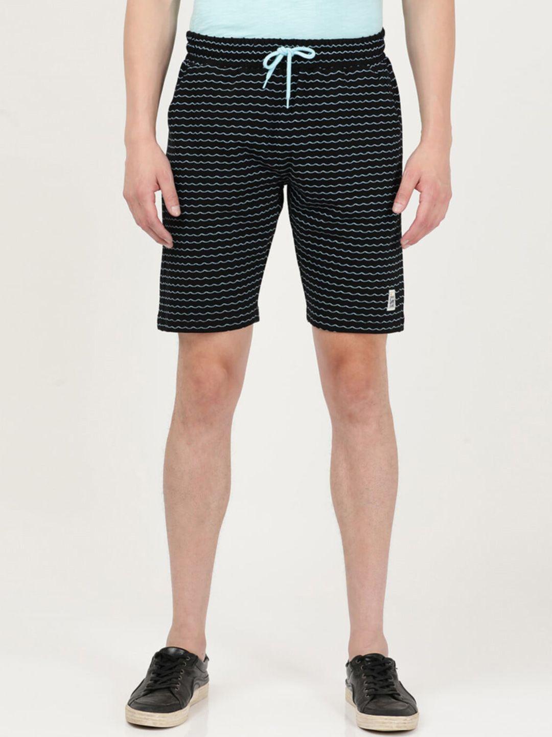 lee-men-abstract-printed-slim-fit-cotton-shorts