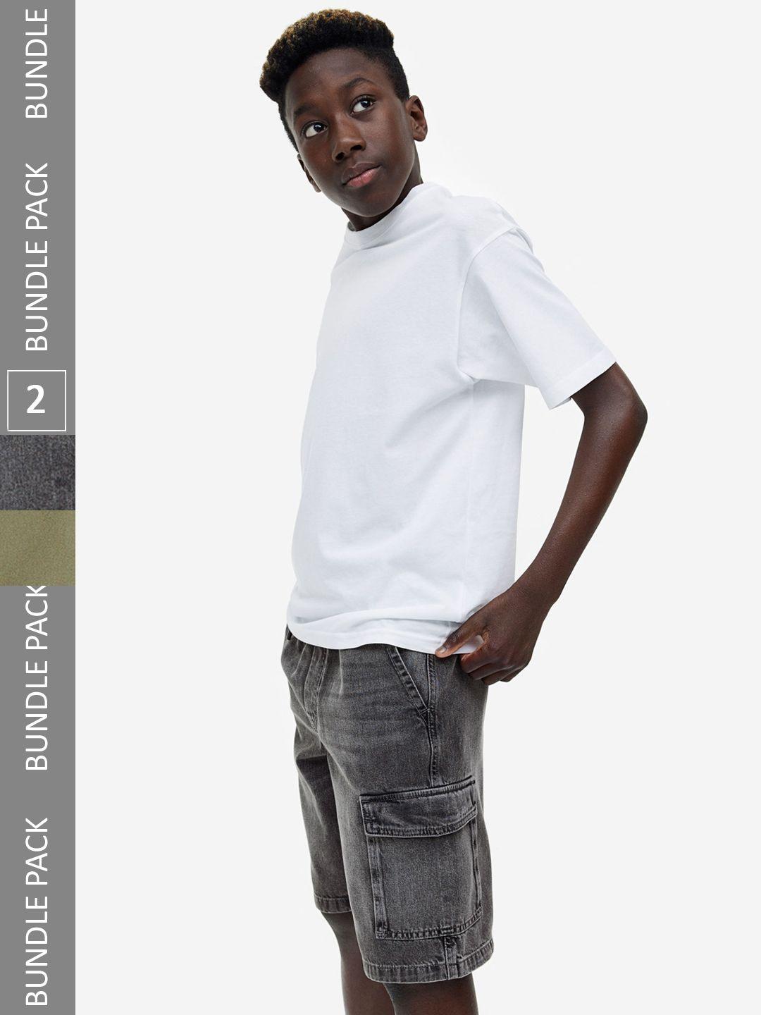 h&m-boys-2-pack-pure-cotton-cargo-shorts