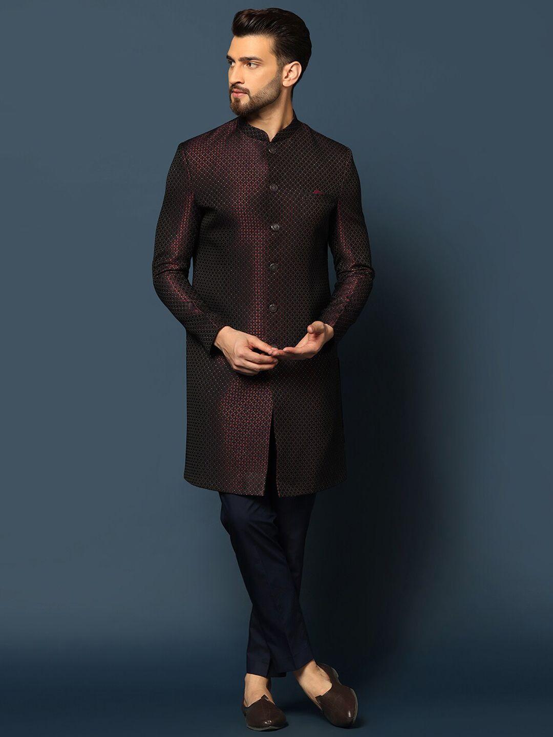 kisah-men-self-design-cotton-sherwani-set