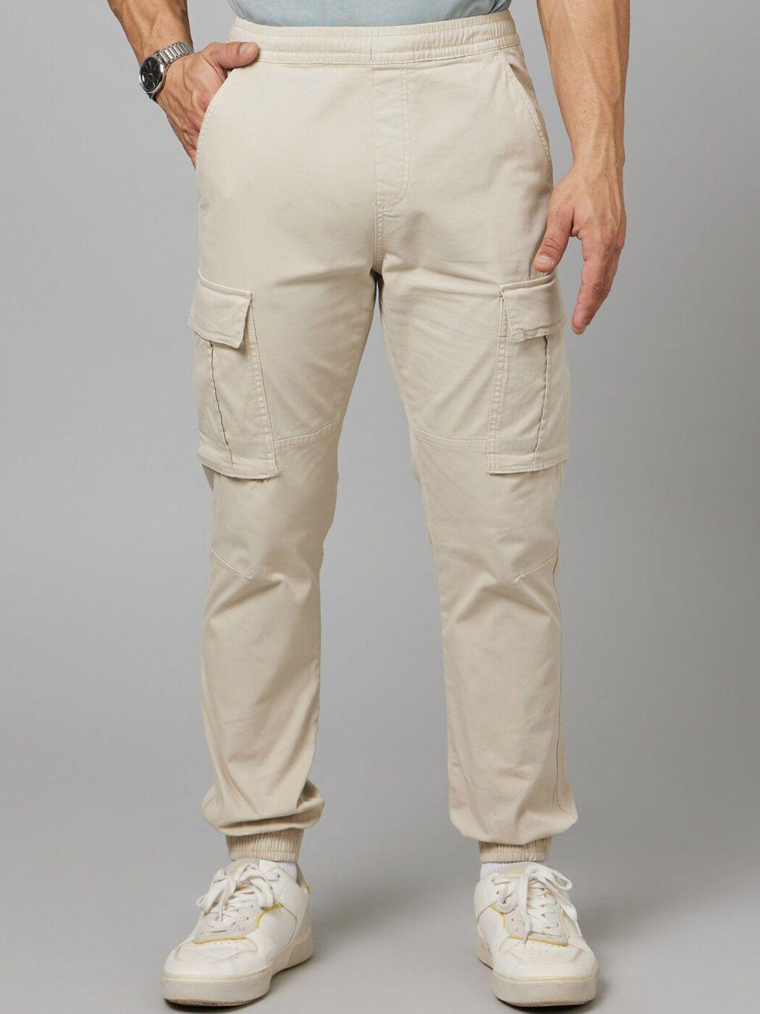 celio-men-mid-rise-plain-cotton-slim-fit-cargos-trousers