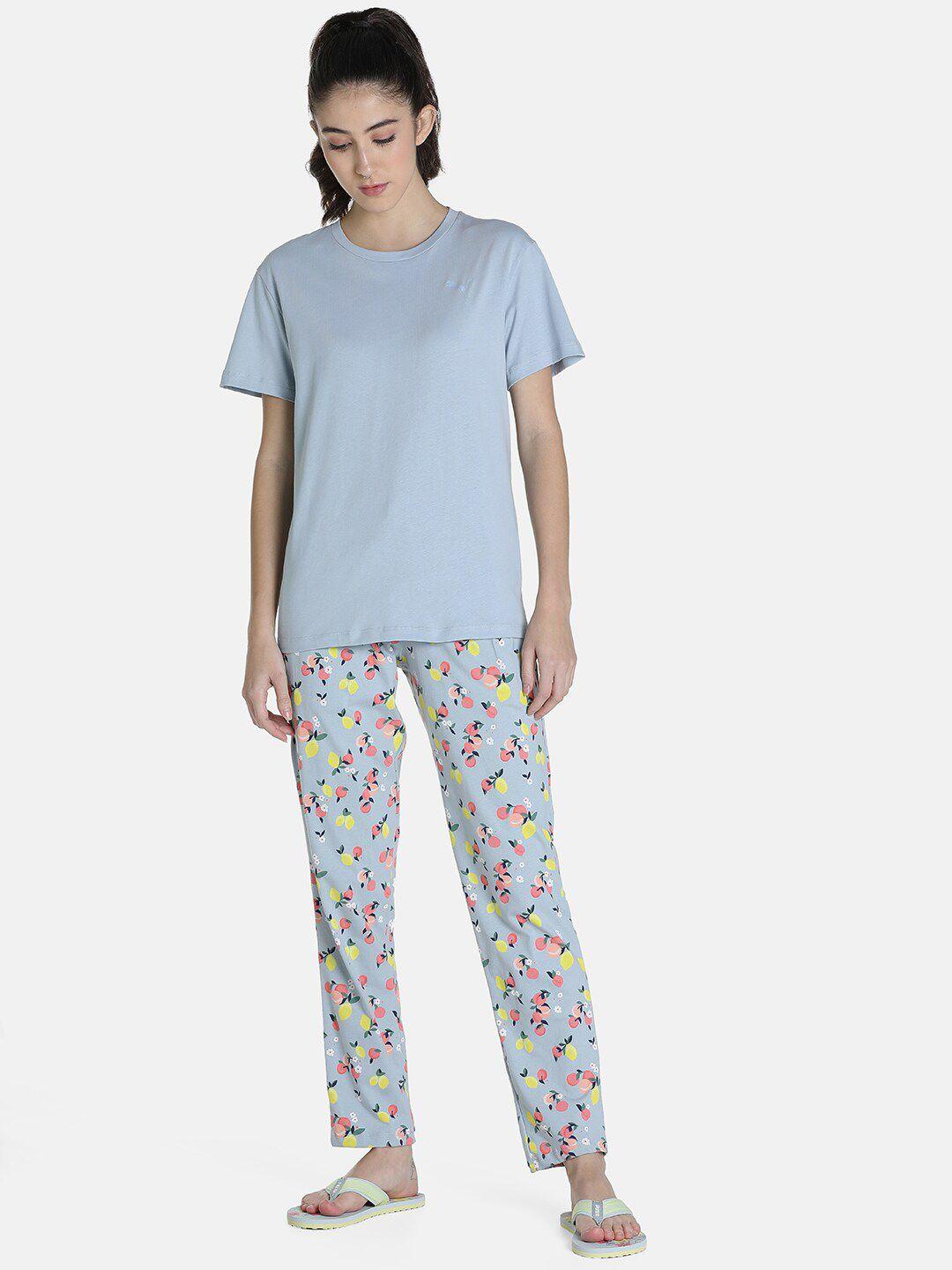 puma-women-regular-fit-t-shirt-&-pyjamas-set