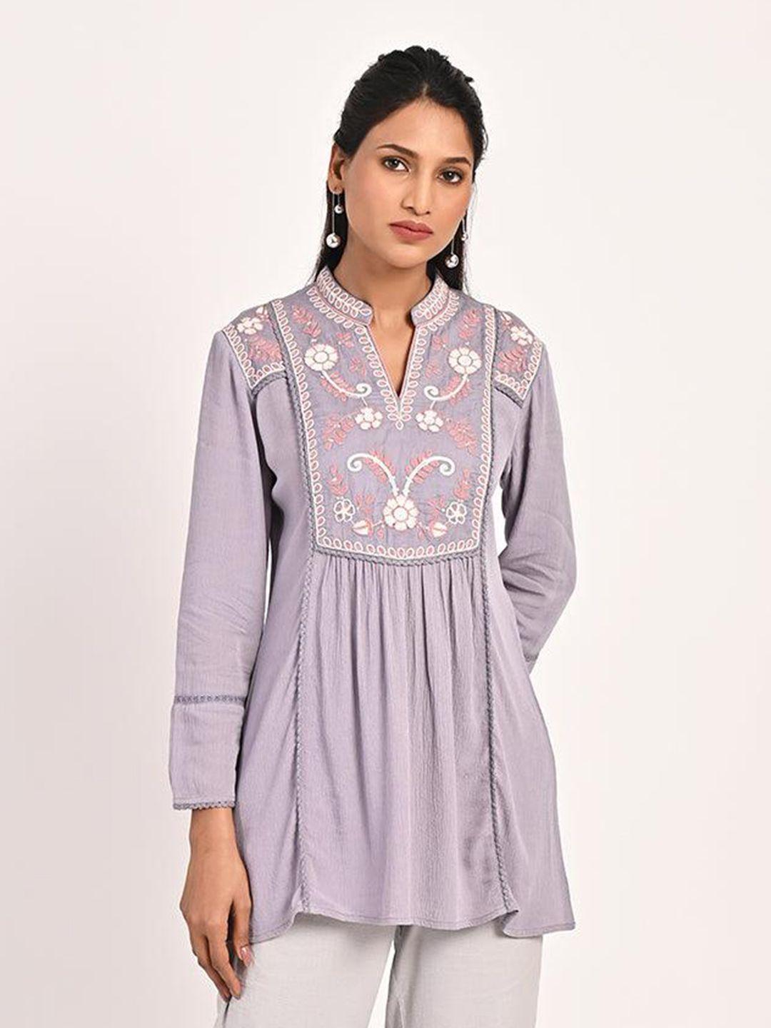 lakshita-floral-embroidered-mandarin-collar-tunic