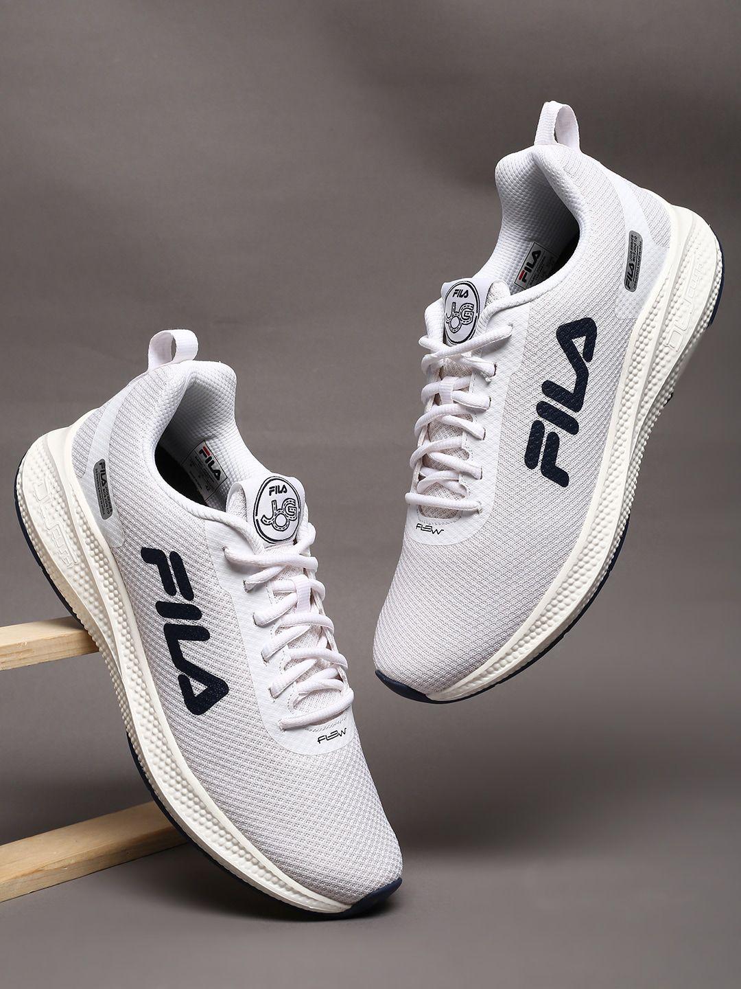 fila-men-brand-logo-printed-textured-regular-sneakers