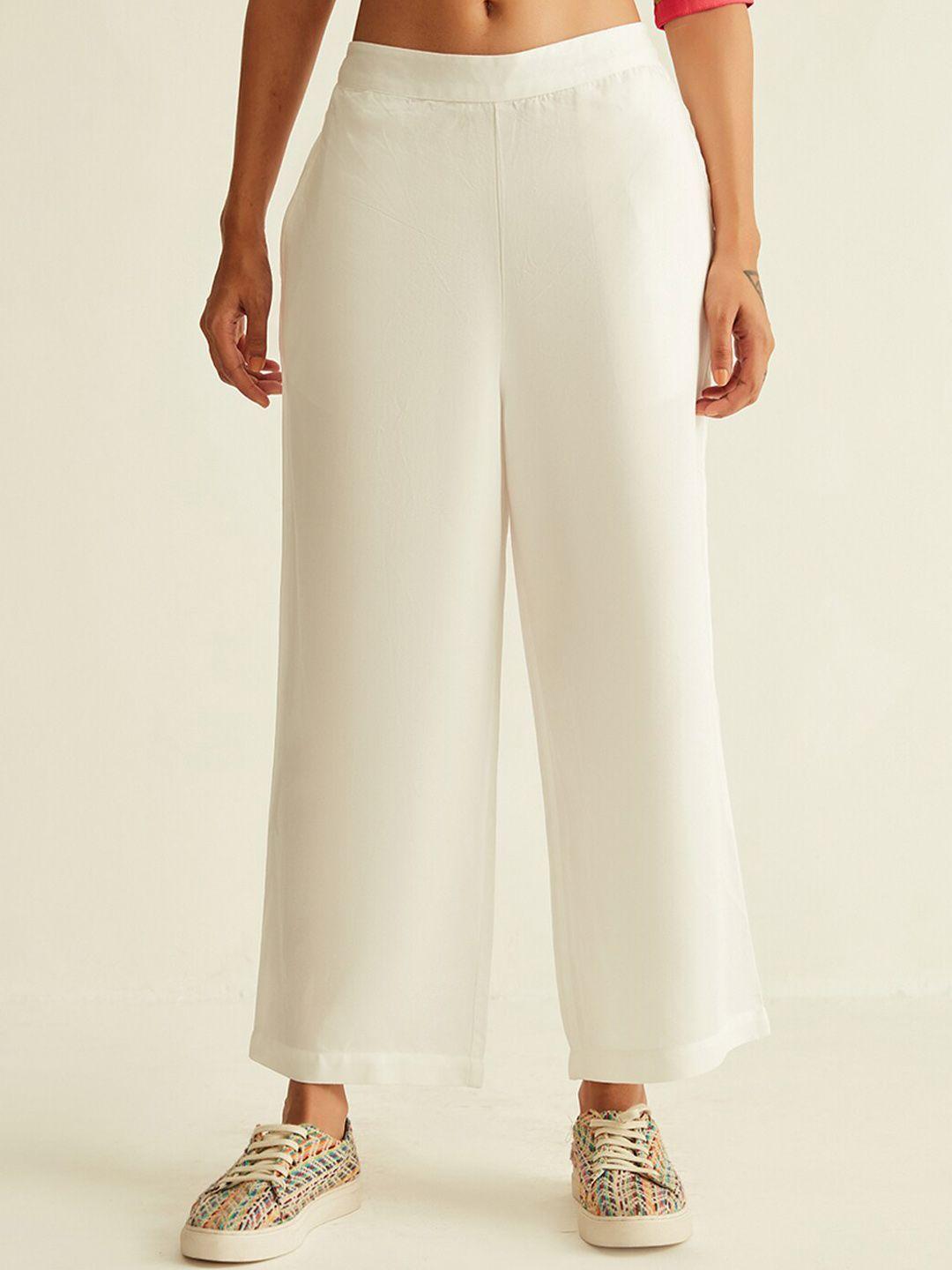 ancestry-women-straight-fit-linen-parallel-trousers