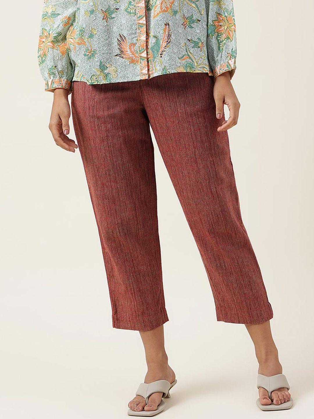 fabindia-women-textured-slim-fit-cropped-trousers