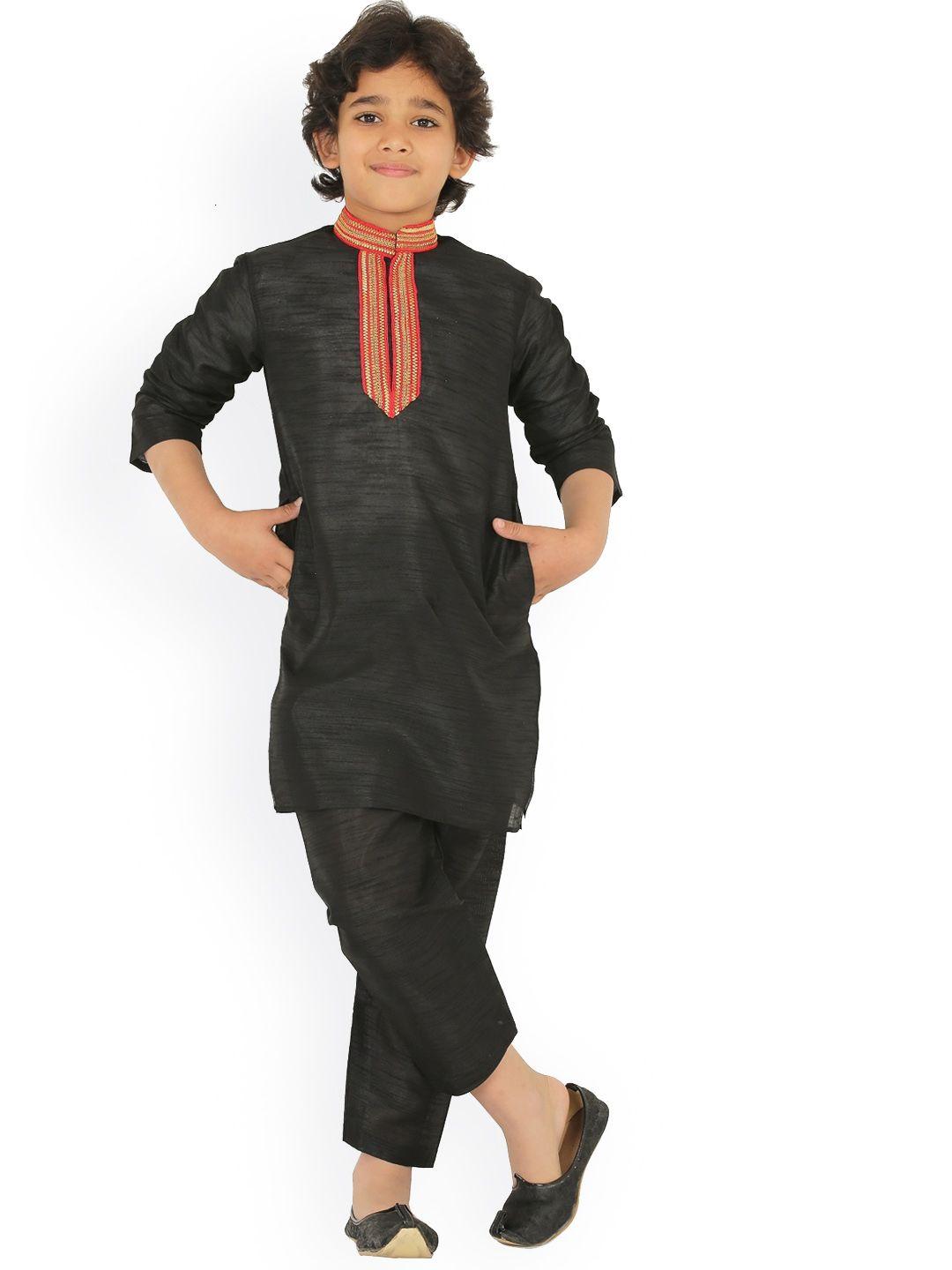 baesd-boys-band-collar-long-sleeves-thread-work-detailed-dupion-silk-kurta-with-pyjamas