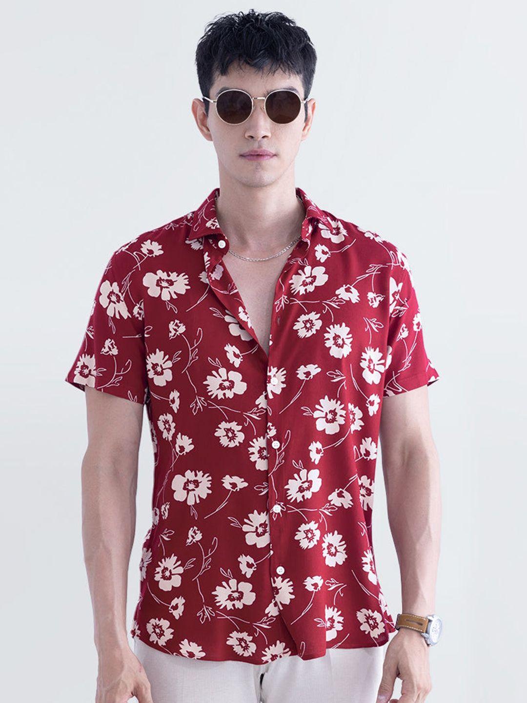 snitch-red-floral-printed-spread-collar-classic-slim-fit-casual-shirt