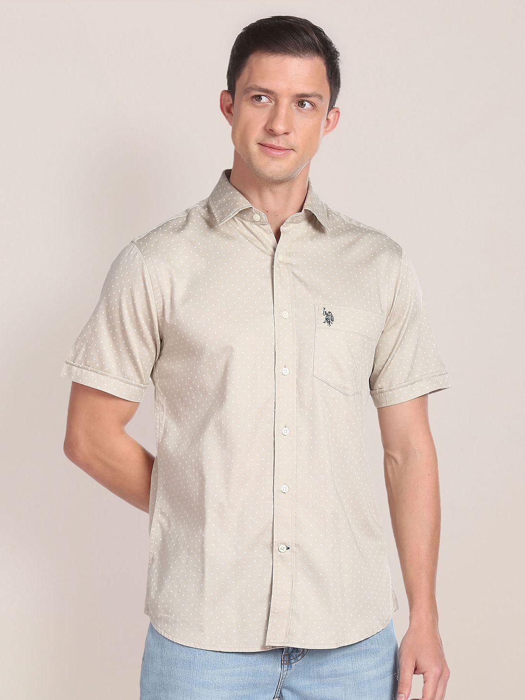 u-s-polo-assn-micro-ditsy-printed-spread-collar-regular-fit-cotton-casual-t-shirt