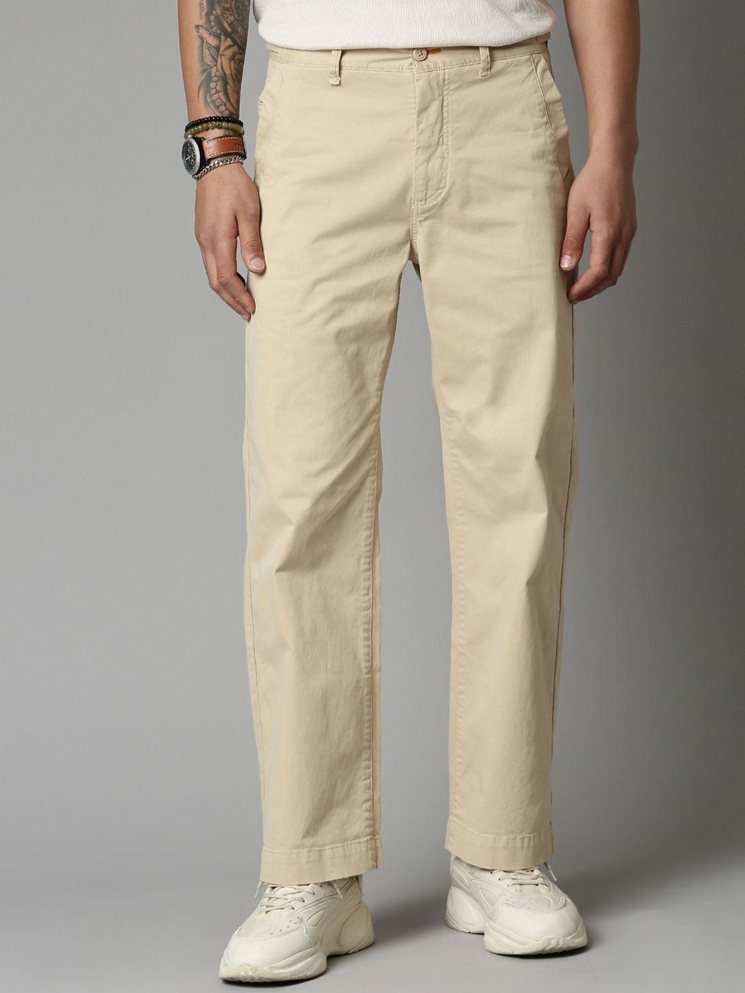 breakbounce-men-beige-comfort-straight-fit-trousers