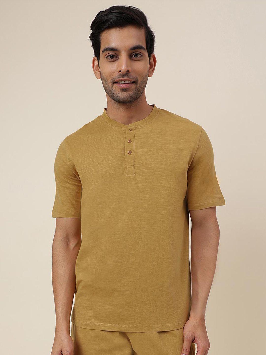 fabindia-mandarin-collar-cotton-regular-t-shirt
