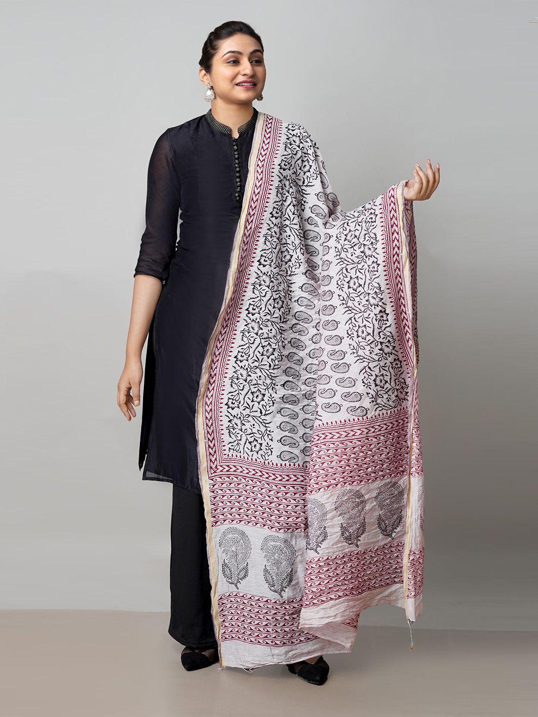 unnati-silks-off-white-&-black-ethnic-motifs-printed-pure-cotton-dupatta-with-zari