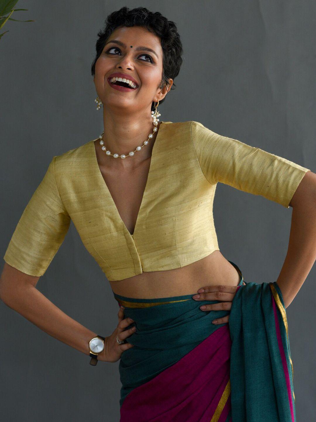 suta-v-neckline-pure-silk-saree-blouse