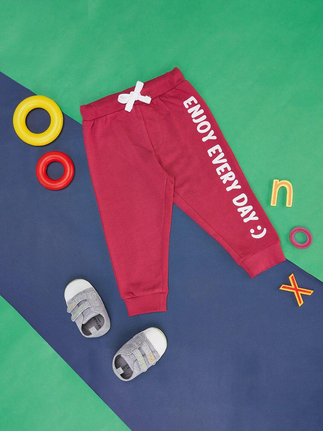 pantaloons-baby-infant-boys-typography-printed-cotton-joggers