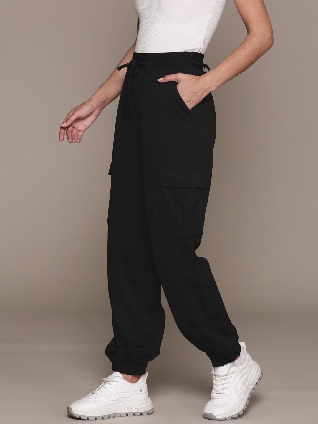 the-roadster-lifestyle-co.-women-pleated-cargos-joggers