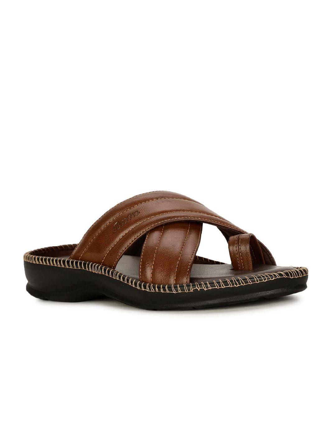 bata-men-textured-one-toe-comfort-sandals